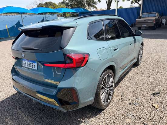 BMW-X1-2024