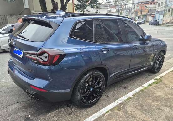 BMW-X3-2021