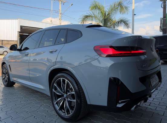 BMW-X4-2024