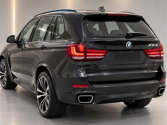 BMW-X5-4.4 V8 TURBO GASOLINA XDRIVE50I AUTOMÁTICO BMW-X5-2013