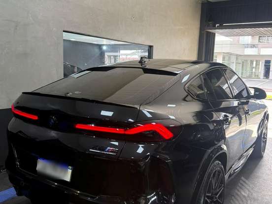 BMW-X6-4.4 V8 BITURBO GASOLINA M COMPETITION AUTOMÁTICO BMW-X6-2023