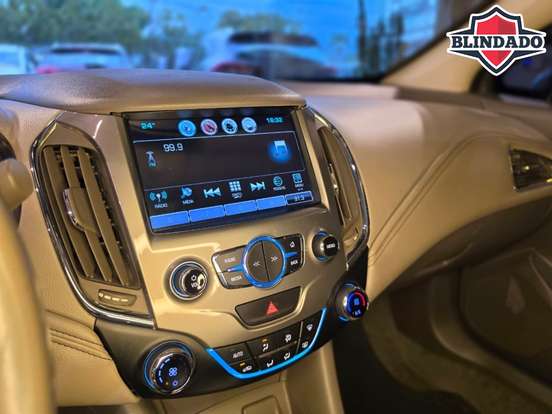 CHEVROLET-CRUZE-2018