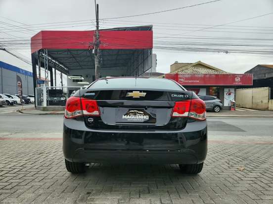 CHEVROLET-CRUZE-2013