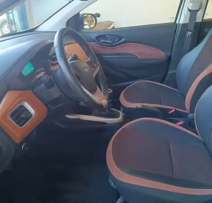 CHEVROLET-ONIX-2017