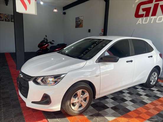 CHEVROLET-ONIX-2024