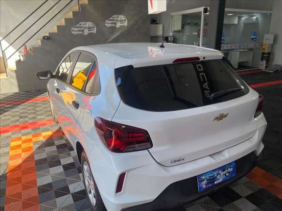 CHEVROLET-ONIX-2024
