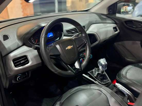 CHEVROLET-ONIX-1.0 MPFI LT 8V FLEX 4P MANUAL CHEVROLET-ONIX-2014