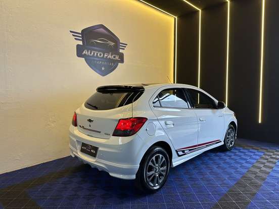CHEVROLET-ONIX-1.4 MPFI EFFECT 8V FLEX 4P MANUAL CHEVROLET-ONIX-2015