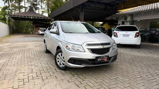 CHEVROLET PRISMA 1.0 MPFI LT 8V FLEX 4P MANUAL