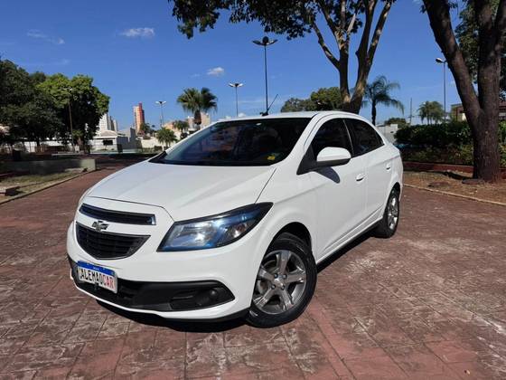 CHEVROLET PRISMA 1.4 MPFI LT 8V FLEX 4P MANUAL