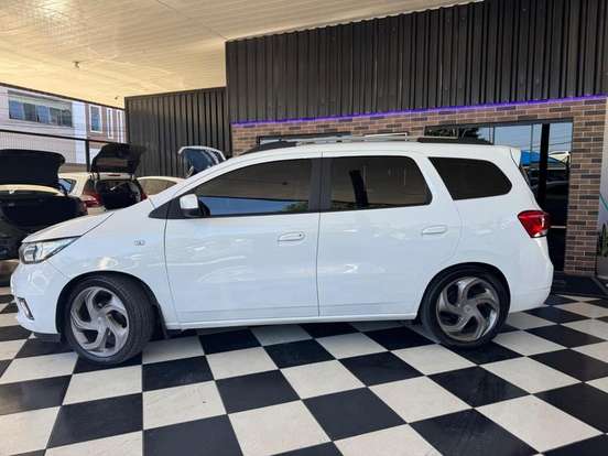 CHEVROLET-SPIN-1.8 PREMIER 8V FLEX 4P AUTOMÁTICO CHEVROLET-SPIN-2023