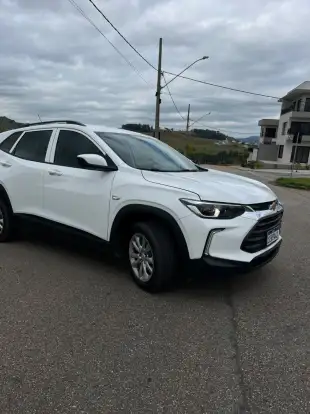 CHEVROLET-TRACKER-2022