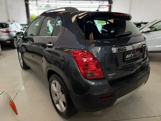 CHEVROLET-TRACKER-2013