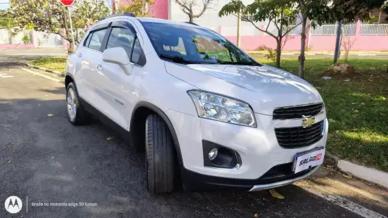 CHEVROLET-TRACKER-2015