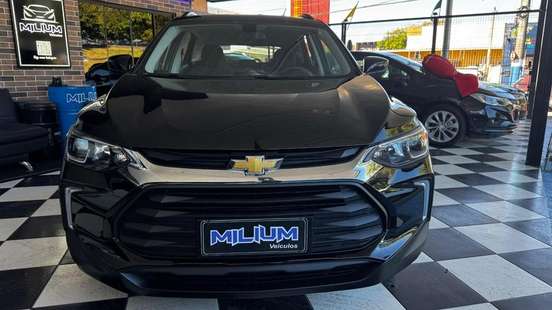 CHEVROLET-TRACKER-2023