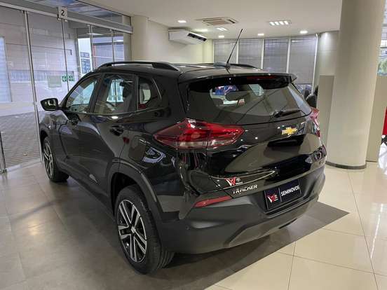 CHEVROLET-TRACKER-2024