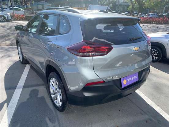 CHEVROLET-TRACKER-2025