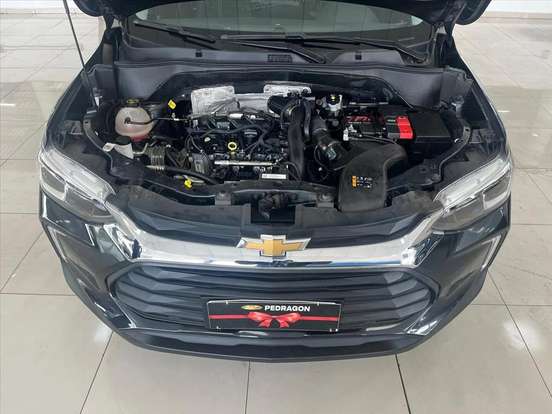 CHEVROLET-TRACKER-2023