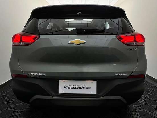 CHEVROLET-TRACKER-2023