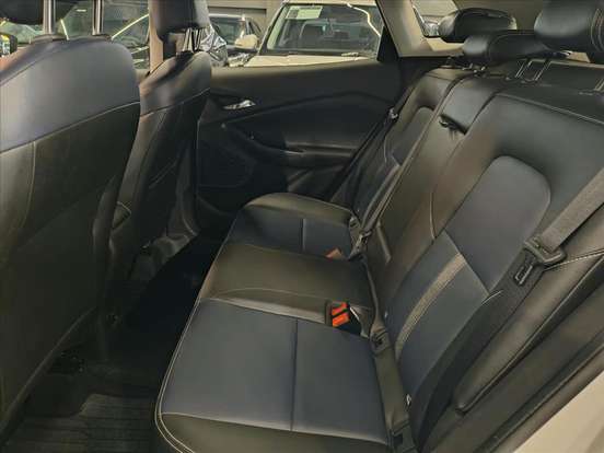CHEVROLET-TRACKER-2022