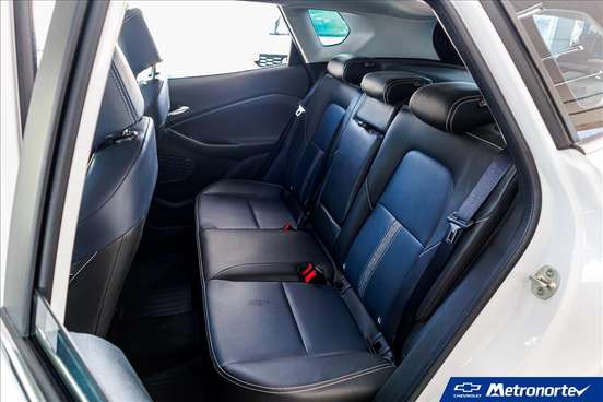 CHEVROLET-TRACKER-2024