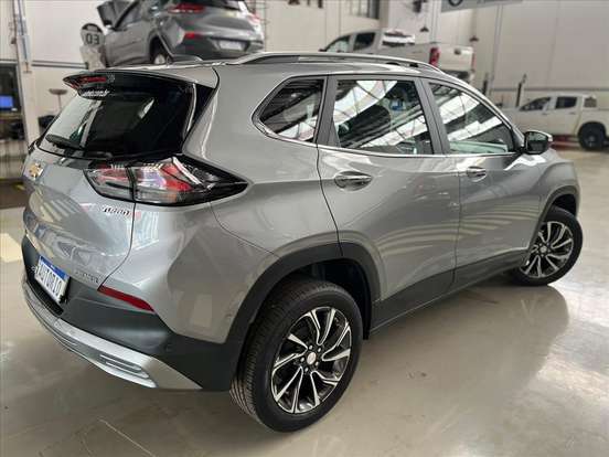 CHEVROLET-TRACKER-2025