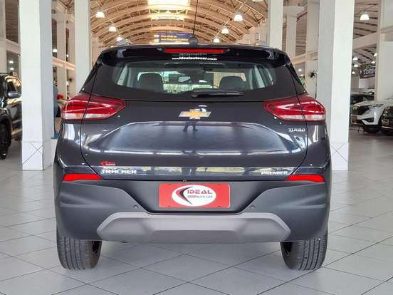 CHEVROLET-TRACKER-2025