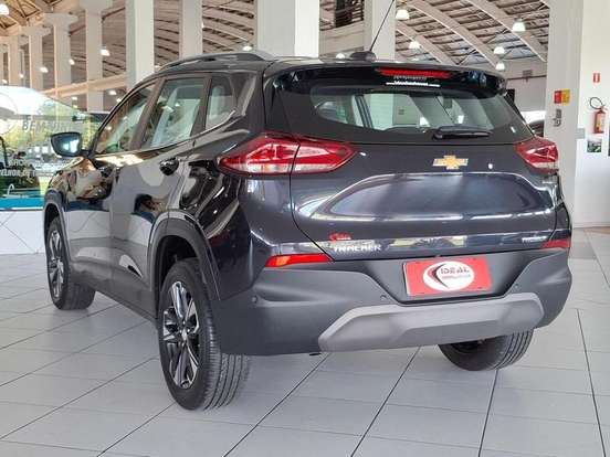 CHEVROLET-TRACKER-2025
