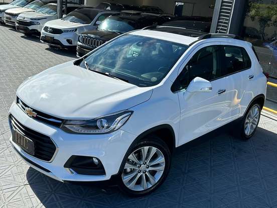 CHEVROLET-TRACKER-2018