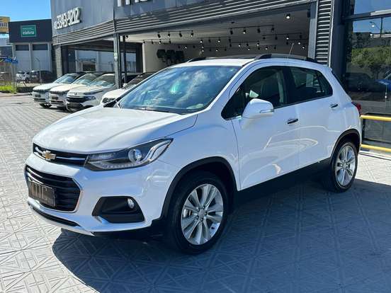 CHEVROLET-TRACKER-2018