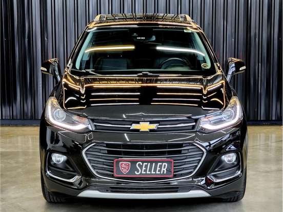 CHEVROLET-TRACKER-2018
