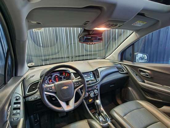 CHEVROLET-TRACKER-2018