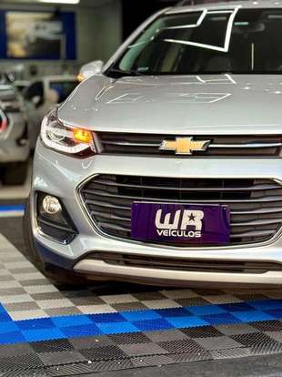 CHEVROLET-TRACKER-2017