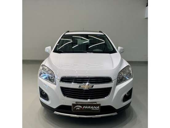 CHEVROLET-TRACKER-2015