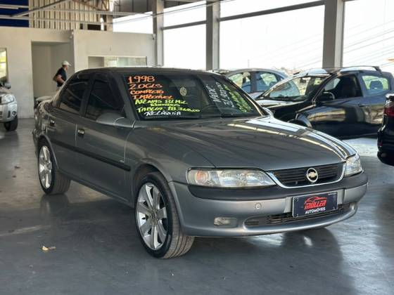 CHEVROLET VECTRA 2.0 MPFI GLS 8V GASOLINA 4P MANUAL