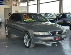 CHEVROLET VECTRA 2.0 MPFI GLS 8V GASOLINA 4P MANUAL CHEVROLET VECTRA 2.0 MPFI GLS 8V GASOLINA 4P MANUAL