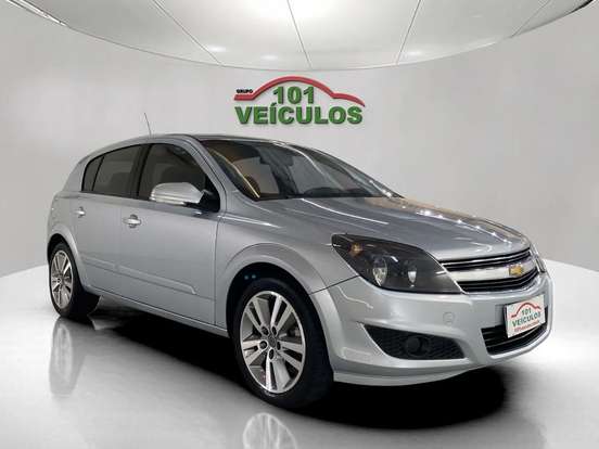 CHEVROLET-VECTRA-2.0 MPFI GT HATCH 8V FLEX 4P AUTOMÁTICO CHEVROLET-VECTRA-2011
