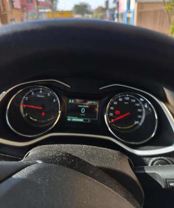 CHEVROLET-ONIX-2019