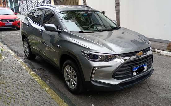 CHEVROLET-TRACKER-2024