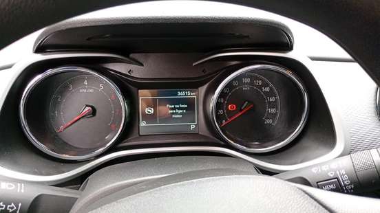 CHEVROLET-TRACKER-2024