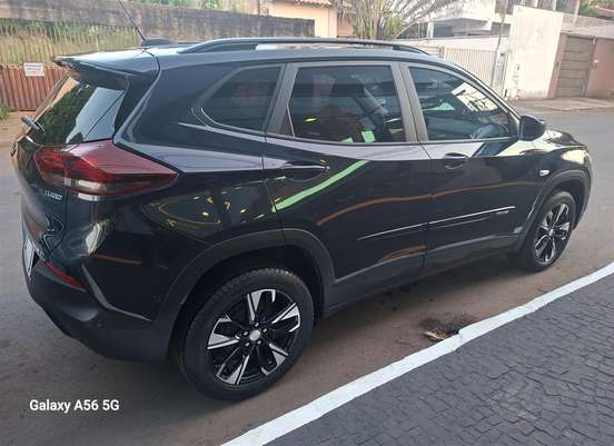 CHEVROLET-TRACKER-2024