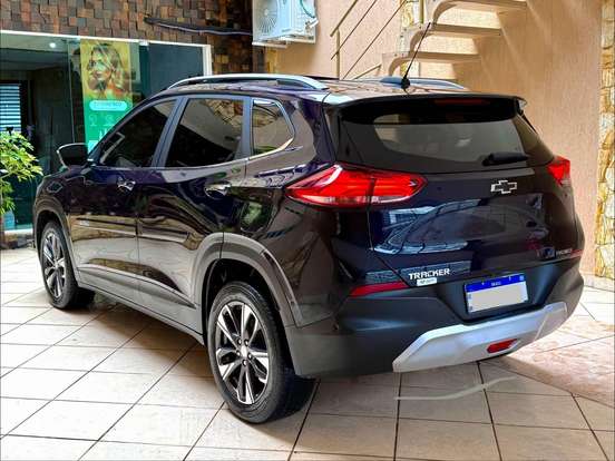 CHEVROLET-TRACKER-2020