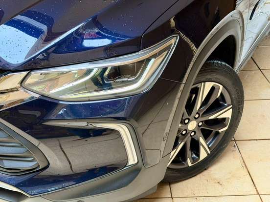 CHEVROLET-TRACKER-2020