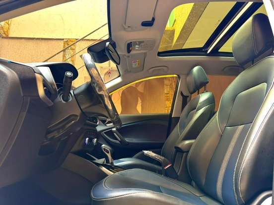 CHEVROLET-TRACKER-2020