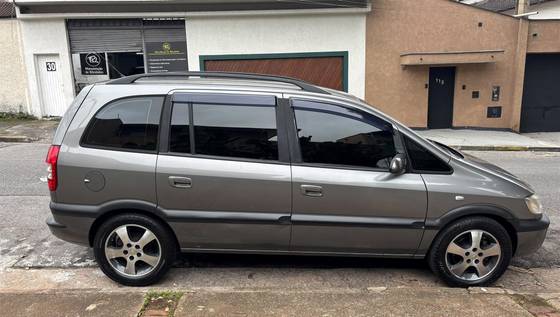 Chevrolet Zafira 2.0 Mpfi CD 8V Gasolina 4P Manual