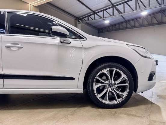 CITROËN-DS4-1.6 THP GASOLINA AUTOMÁTICO CITROËN-DS4-2013