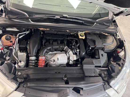 CITROËN-DS4-1.6 THP GASOLINA AUTOMÁTICO CITROËN-DS4-2013