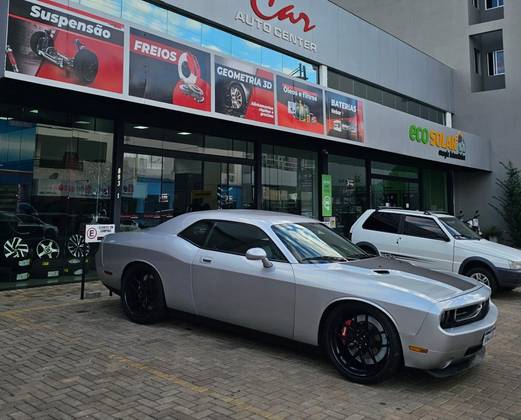 DODGE CHALLENGER 3.5 SE V6 24V GASOLINA 2P AUTOMÁTICO