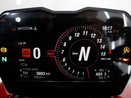 DUCATI-STREETFIGHTER V4 S DUCATI-STREETFIGHTER V4 S-2022