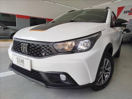 FIAT ARGO 1.3 FIREFLY FLEX TREKKING CVT